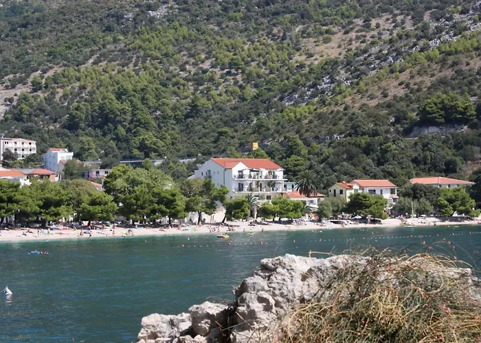 Apartments On The Beach-Drvenik