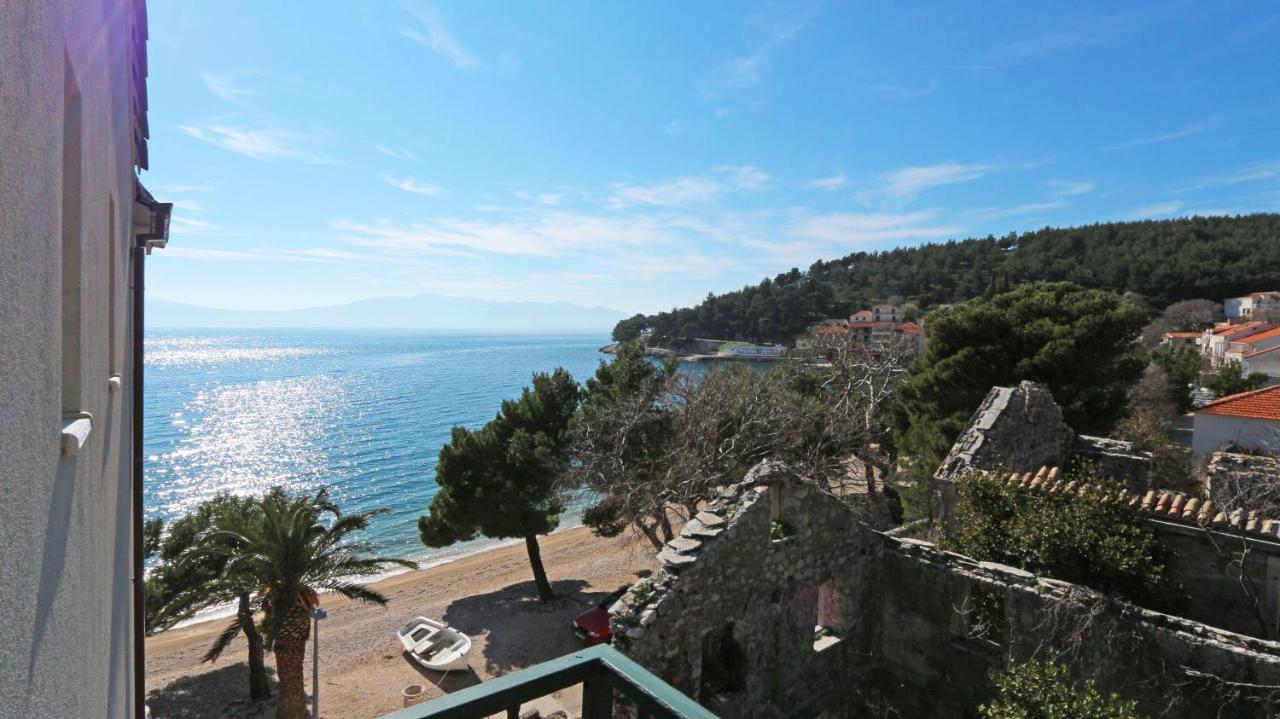 On The Beach-drvenik Apartment